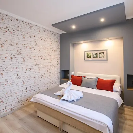 Jazmin Apartmanhaz Demjen