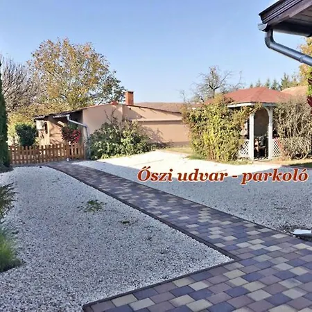 Jazmin Apartmanhaz Hotel apartamentowy 3*